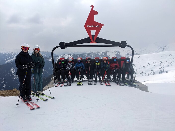 Vorschaubild Bericht „Schulskikurs der 3. Klassen“